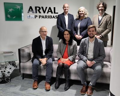 Heidi Alexander MP visit to Arval.jpg